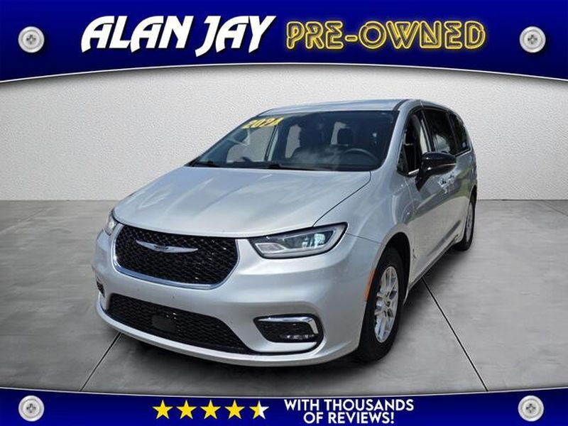2024 Chrysler Pacifica