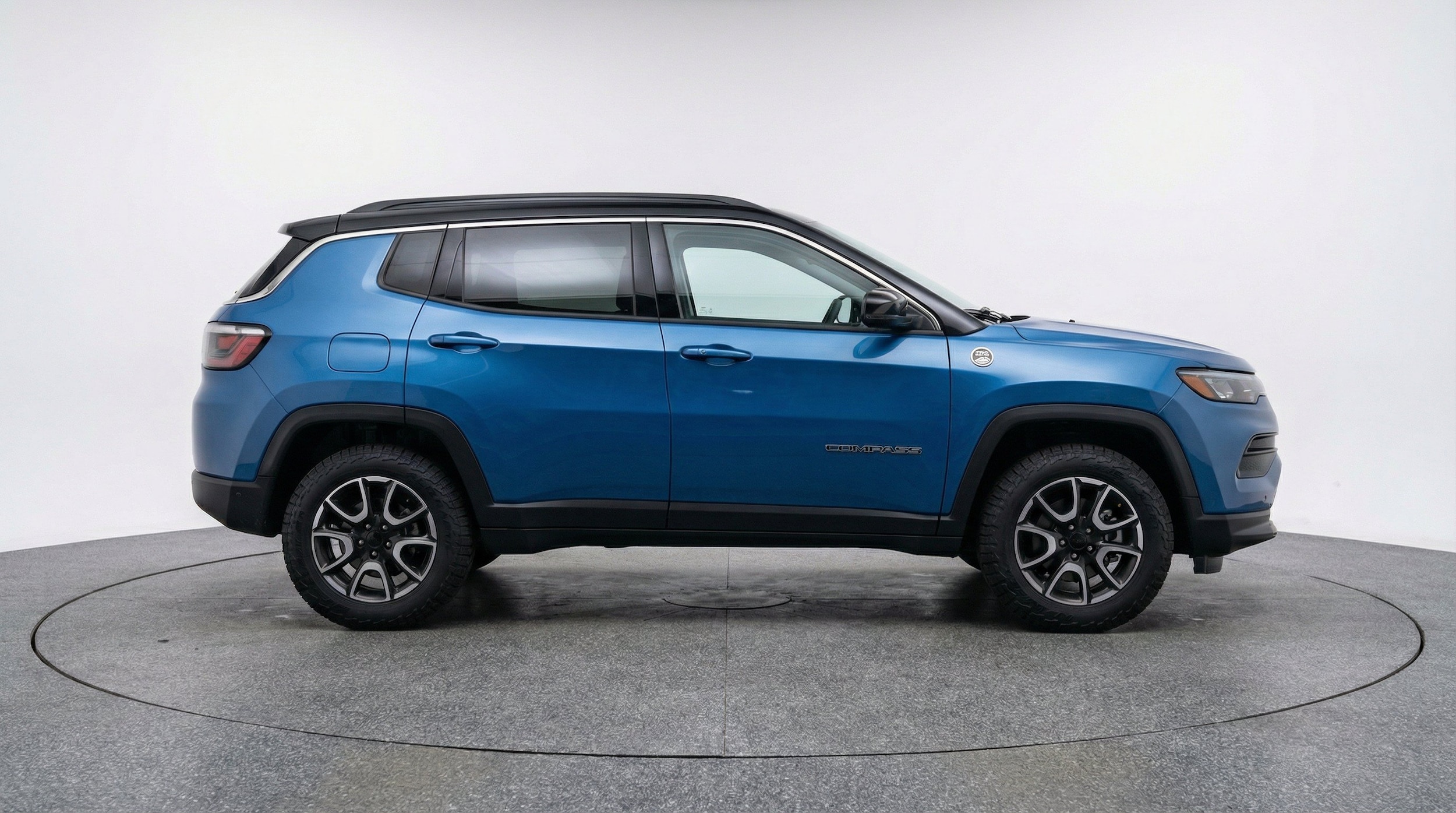 Thumbnail: 2025 Jeep Compass - 11
