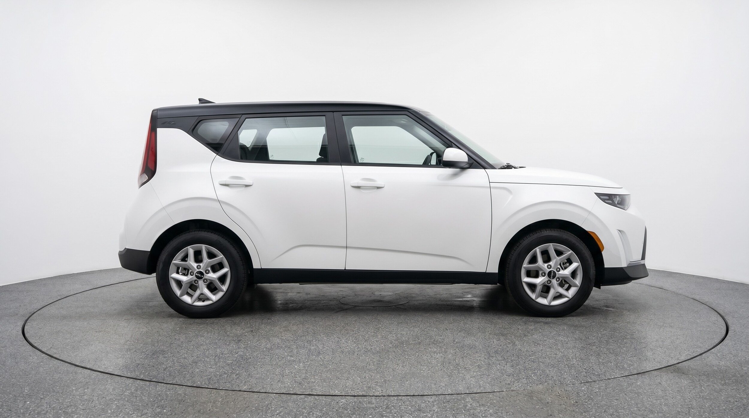 Thumbnail: 2025 Kia Soul - 8
