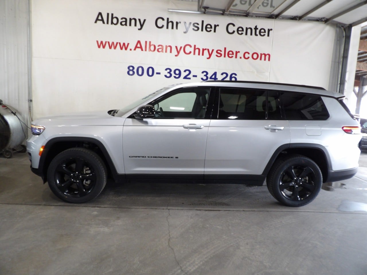 2023 Jeep Grand Cherokee L Altitude