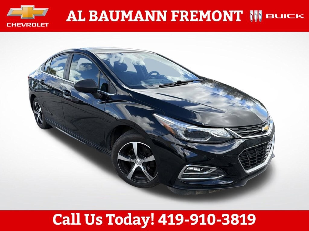 Used 2017 Chevrolet Cruze LT Car