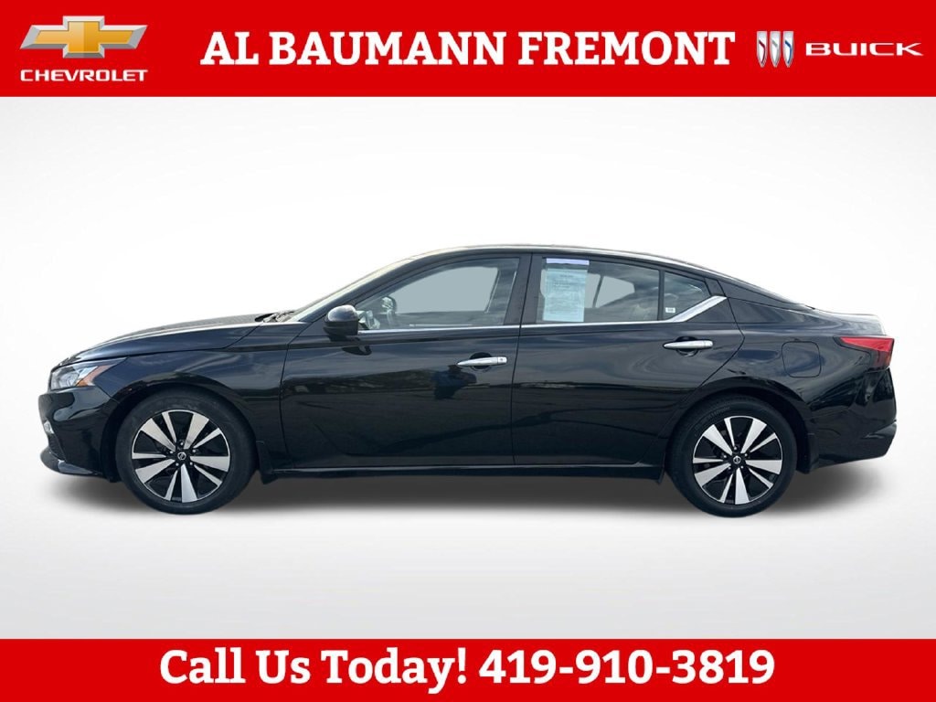 Used 2022 Nissan Altima 2.5 SV