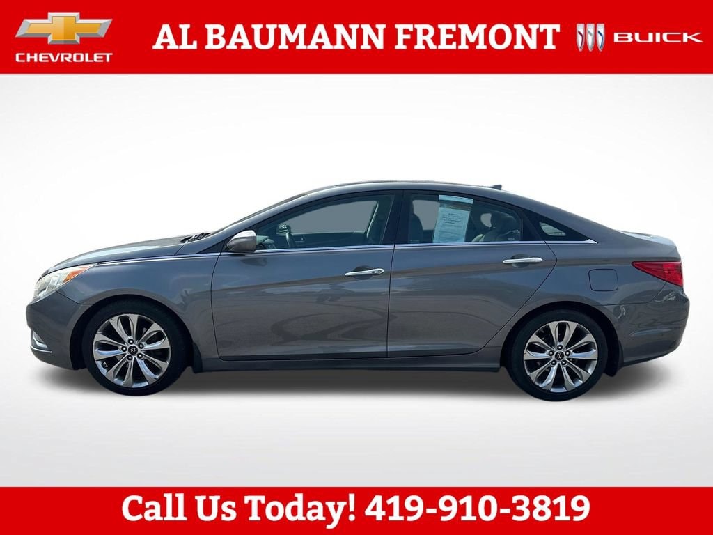Used 2012 Hyundai Sonata SE with VIN 5NPEC4AB5CH440940 for sale in Tiffin, OH