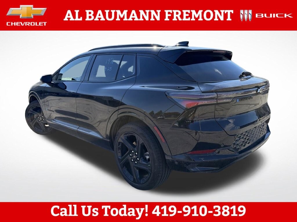 Used 2024 Chevrolet Equinox EV RS SUV