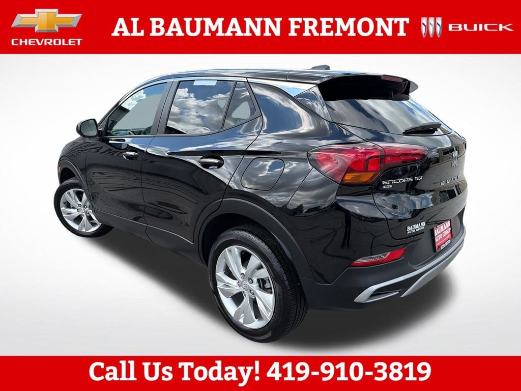 Used 2025 Buick Encore GX Preferred SUV