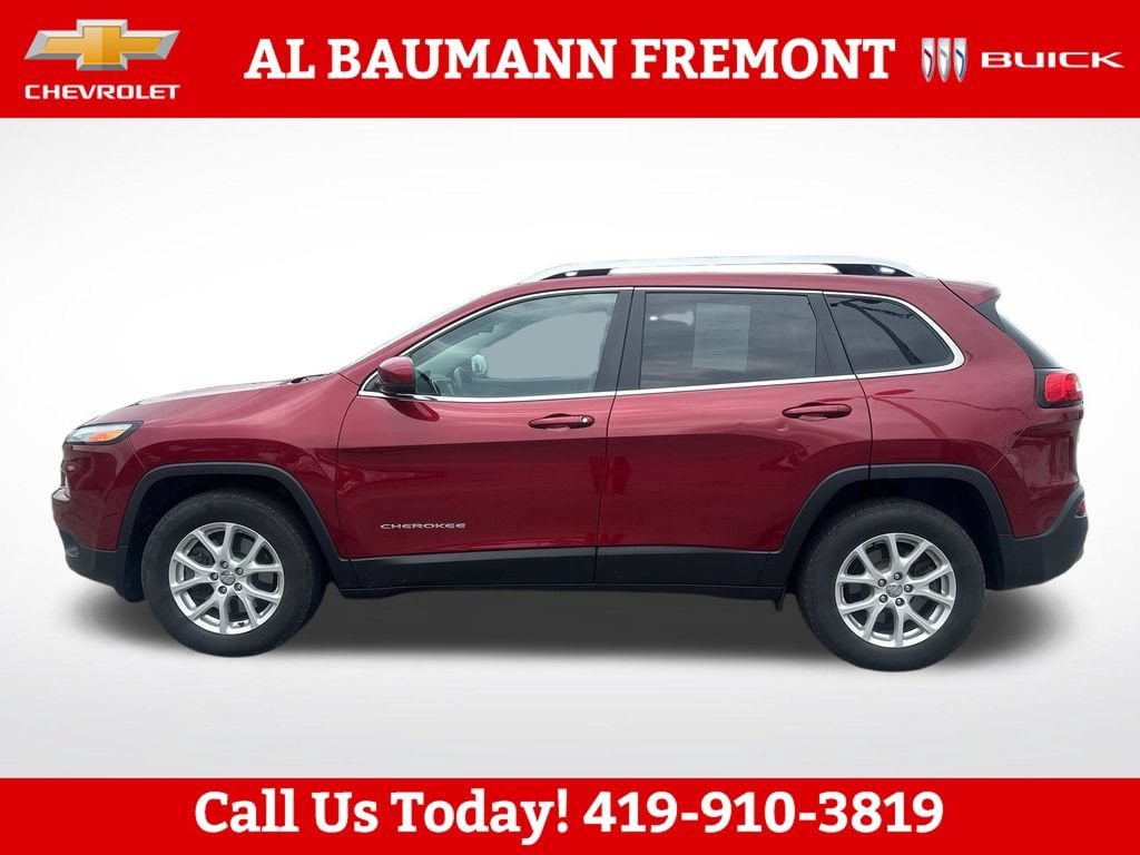 Used 2017 Jeep Cherokee Latitude with VIN 1C4PJMCS9HW612089 for sale in Tiffin, OH