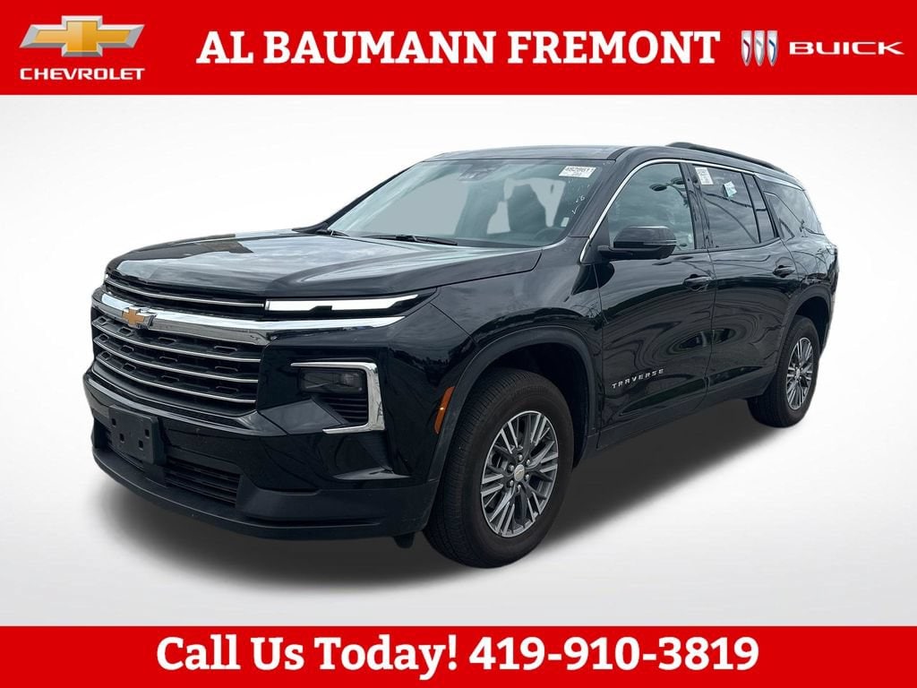 Used 2026 Chevrolet Traverse LT SUV