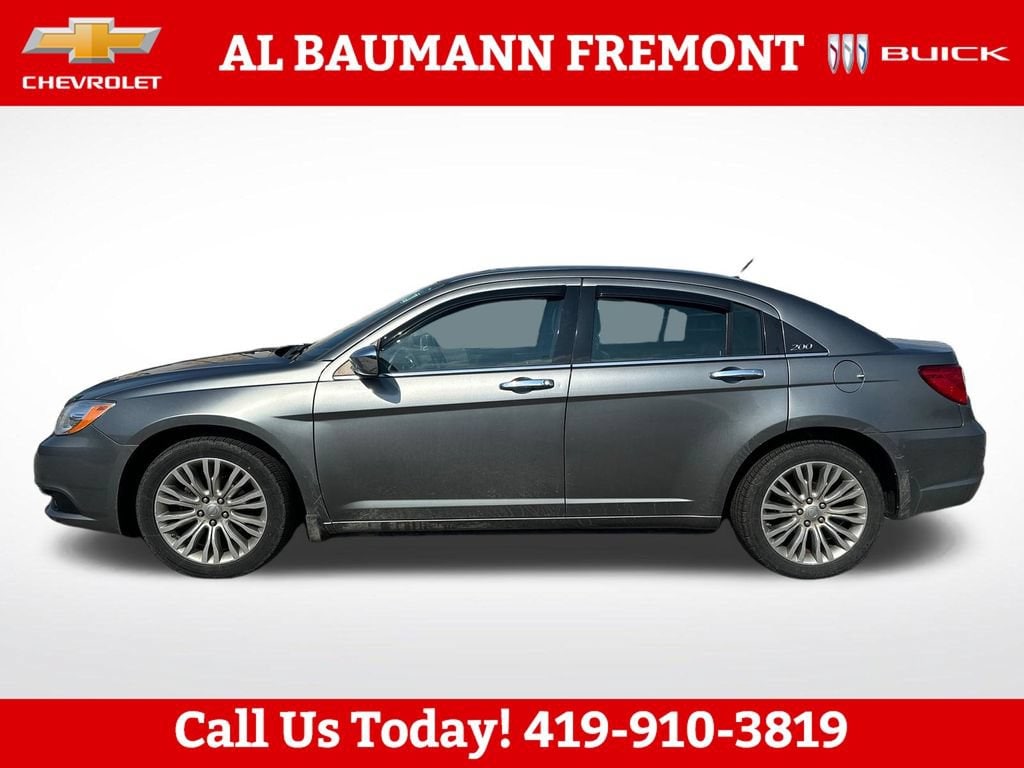 Used 2012 Chrysler 200 Limited