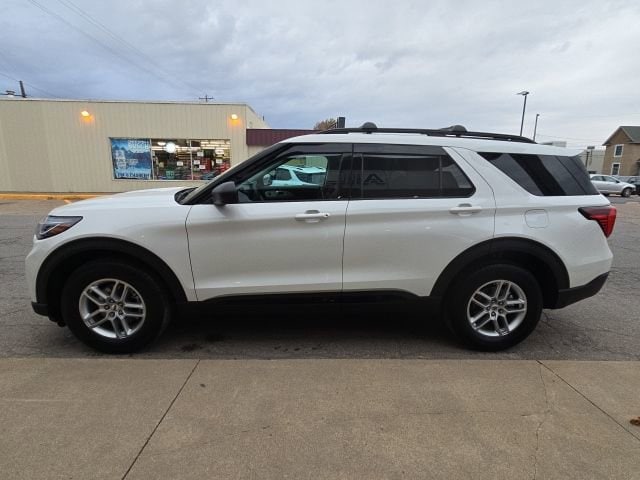 2026 Ford Explorer Active - Photo 6
