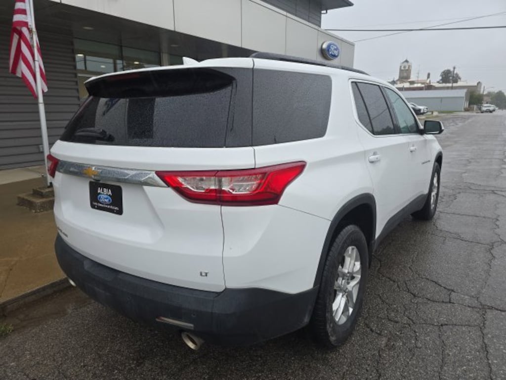 Used 2021 Chevrolet Traverse LT Cloth w/1LT SUV