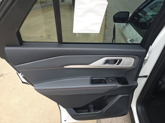2026 Ford Explorer Active - Photo 35