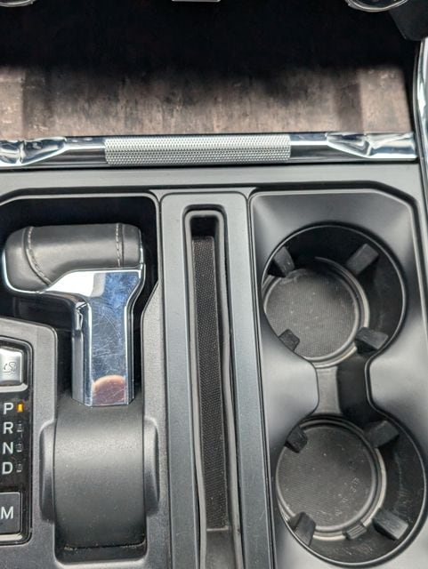2021 Ford F-150 Lariat - Photo 25