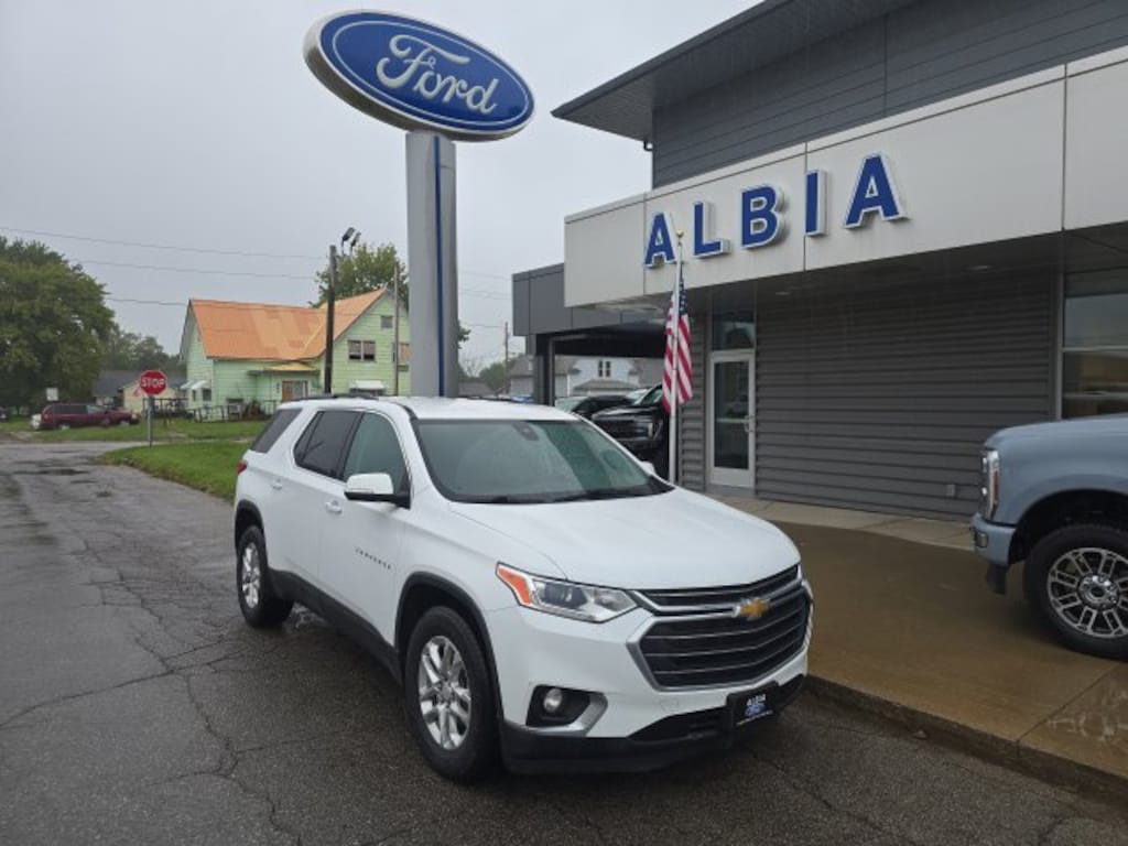 Used 2021 Chevrolet Traverse LT Cloth w/1LT SUV