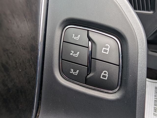 2021 Ford F-150 Lariat - Photo 12