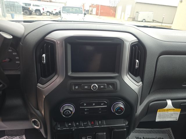 2022 Chevrolet Silverado 1500 Custom - Photo 15