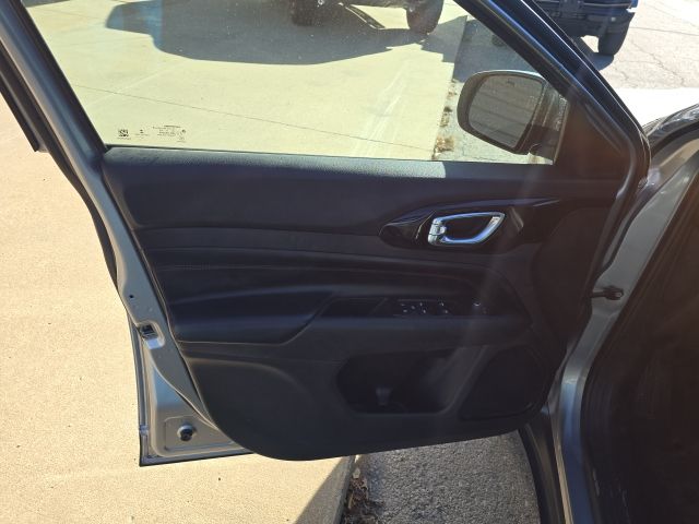 2022 Jeep Compass Trailhawk - Photo 9
