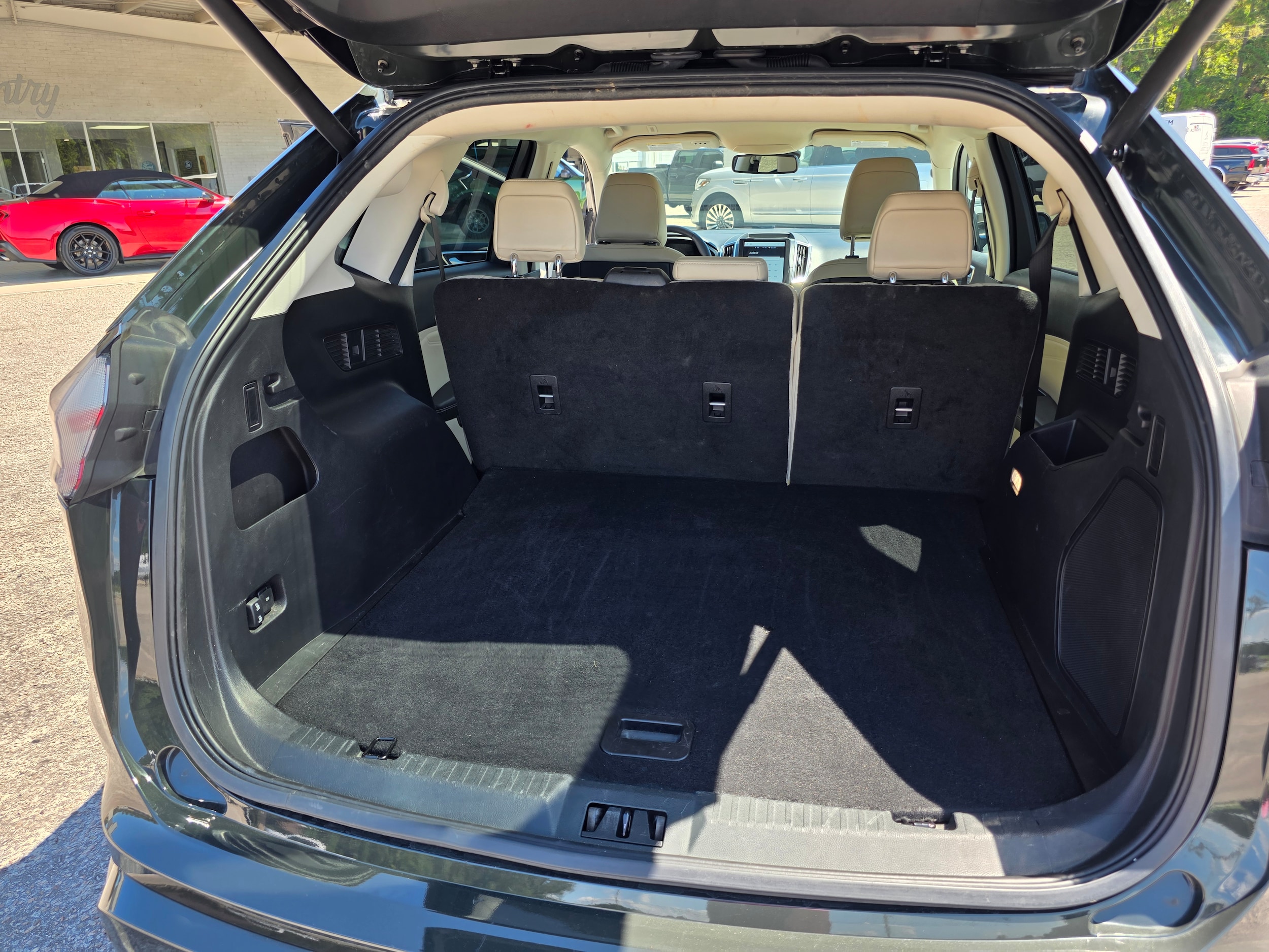 2024 Ford Edge Titanium - Photo 16