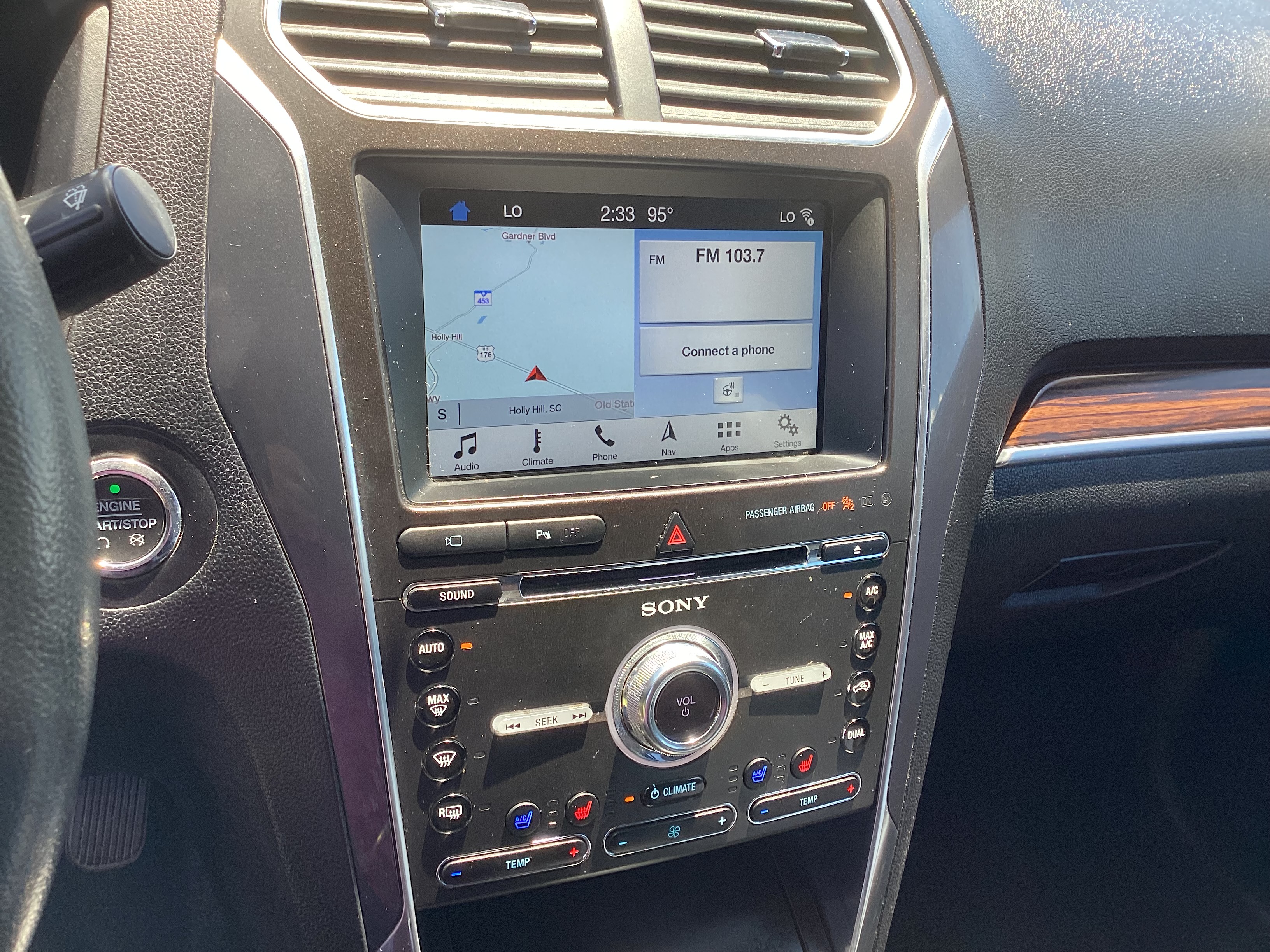 2018 Ford Explorer Limited - Photo 8