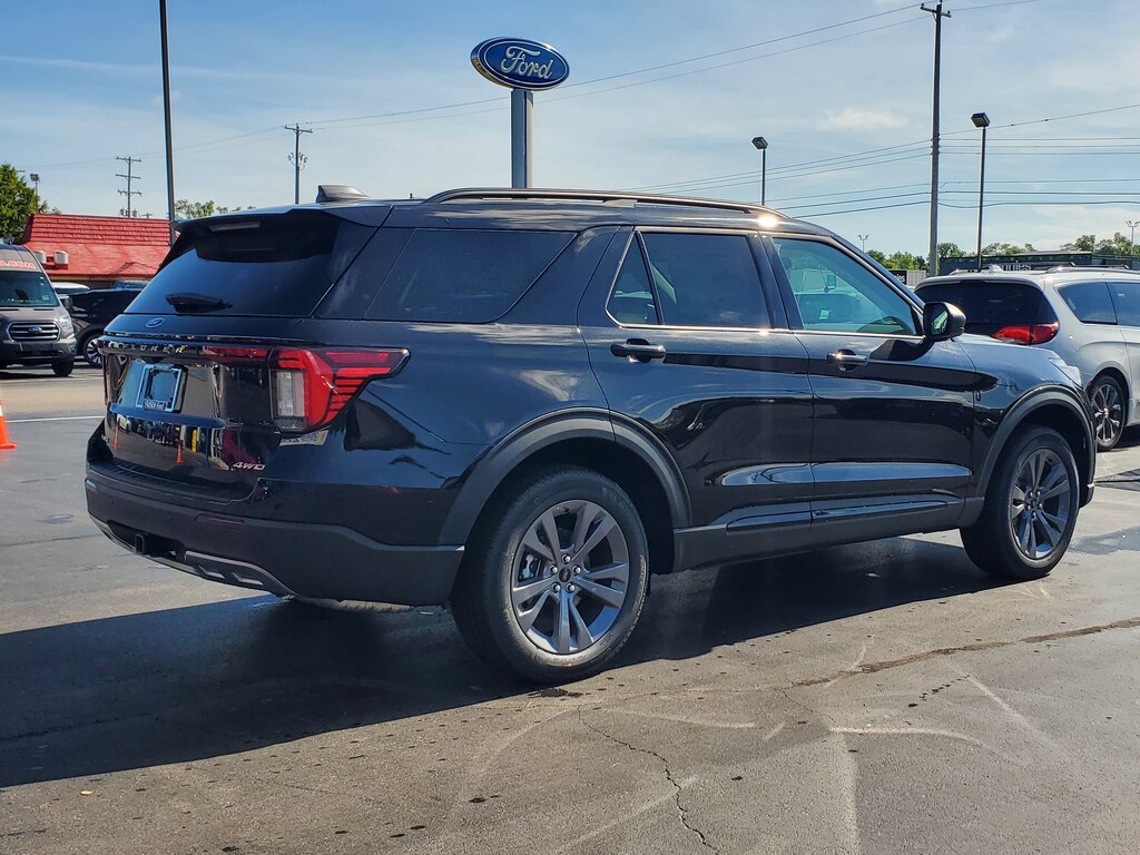 New 2026 Ford Explorer Active SUV