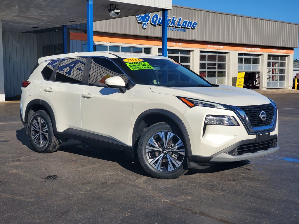 Used 2023 Nissan Rogue SV SUV