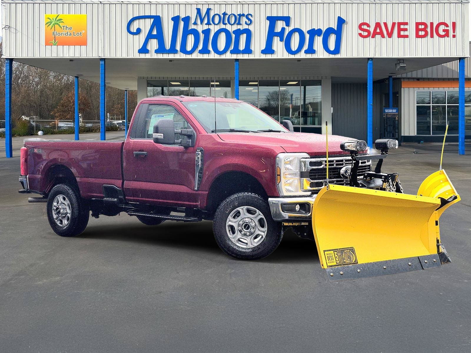 2027 Ford F-350 Super Duty XLT