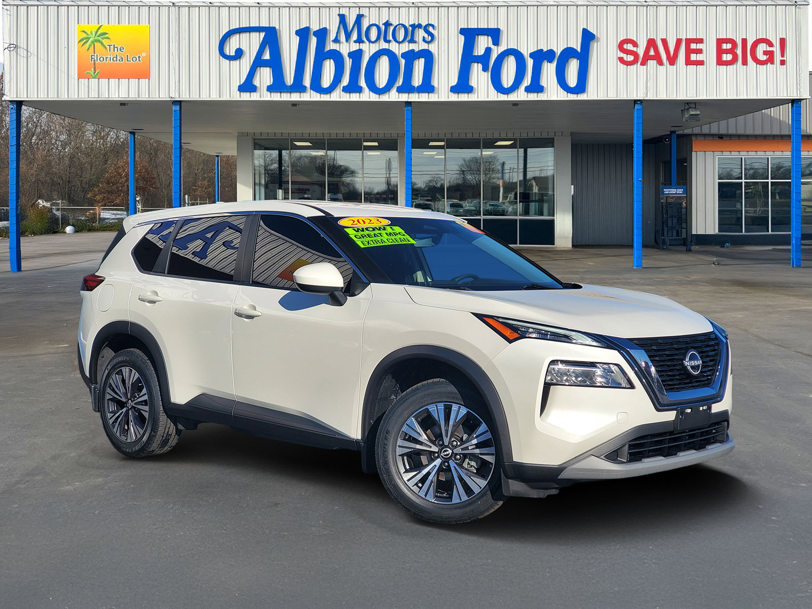 2023 Nissan Rogue SV