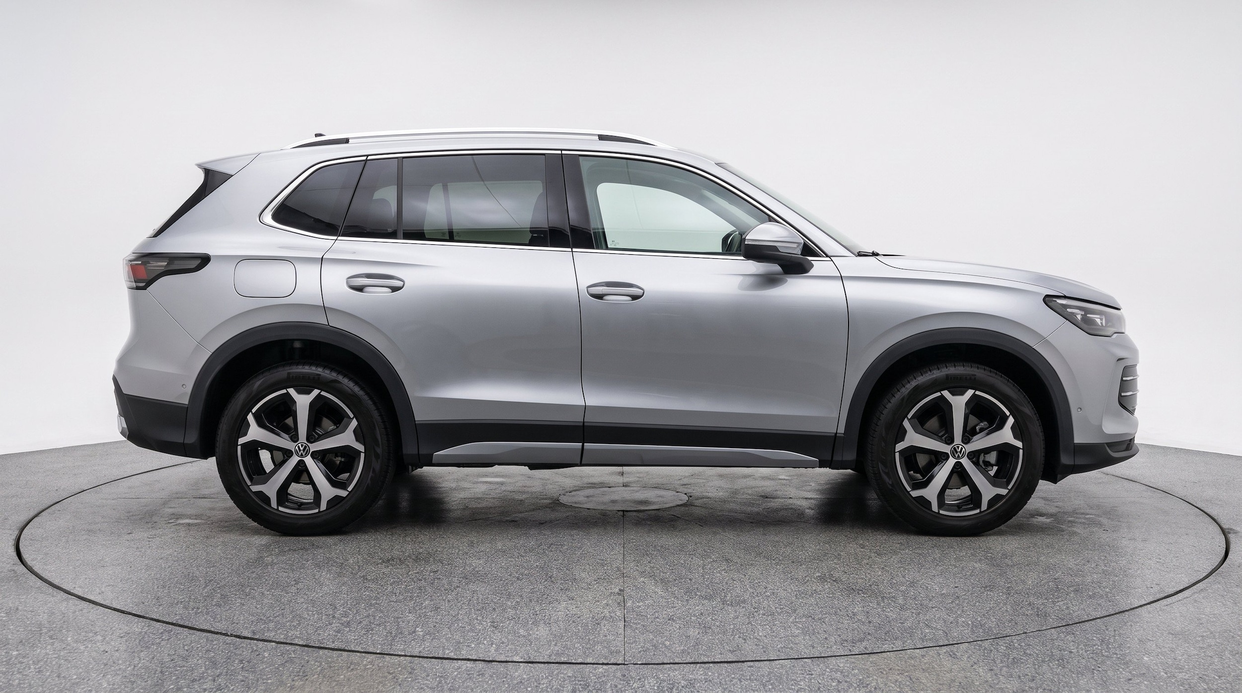 Thumbnail: 2026 Volkswagen Tiguan - 10