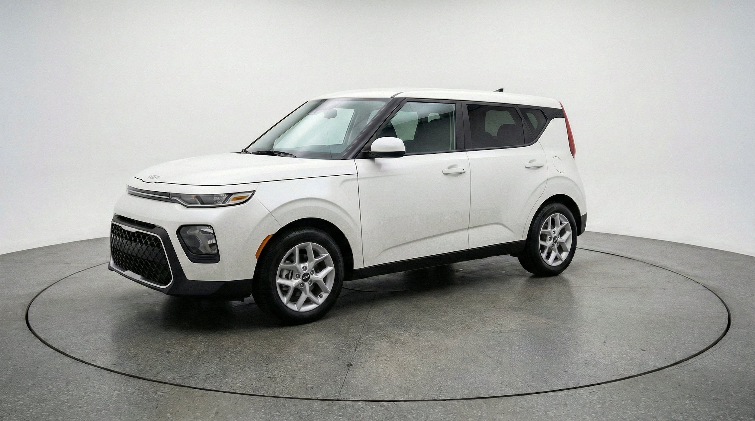 Thumbnail: 2025 Kia Soul - 3