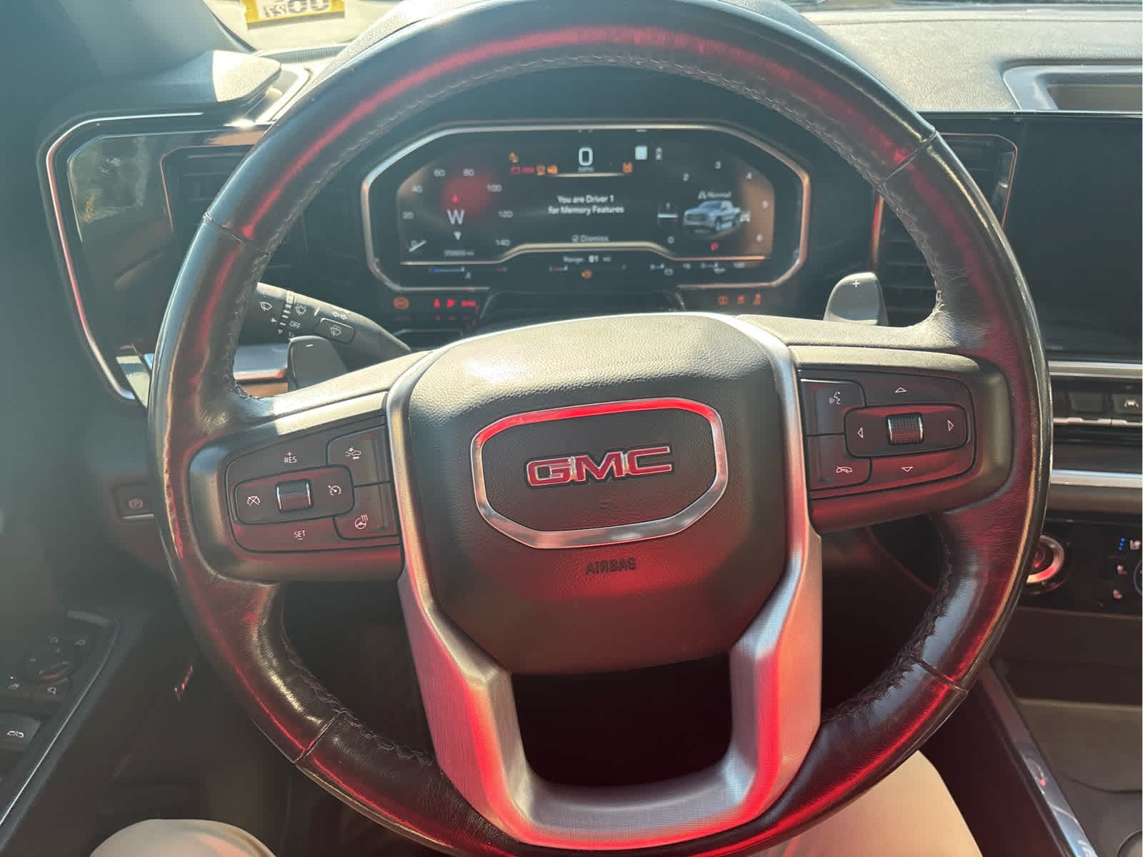 2022 GMC Sierra 1500 SLT - Photo 13