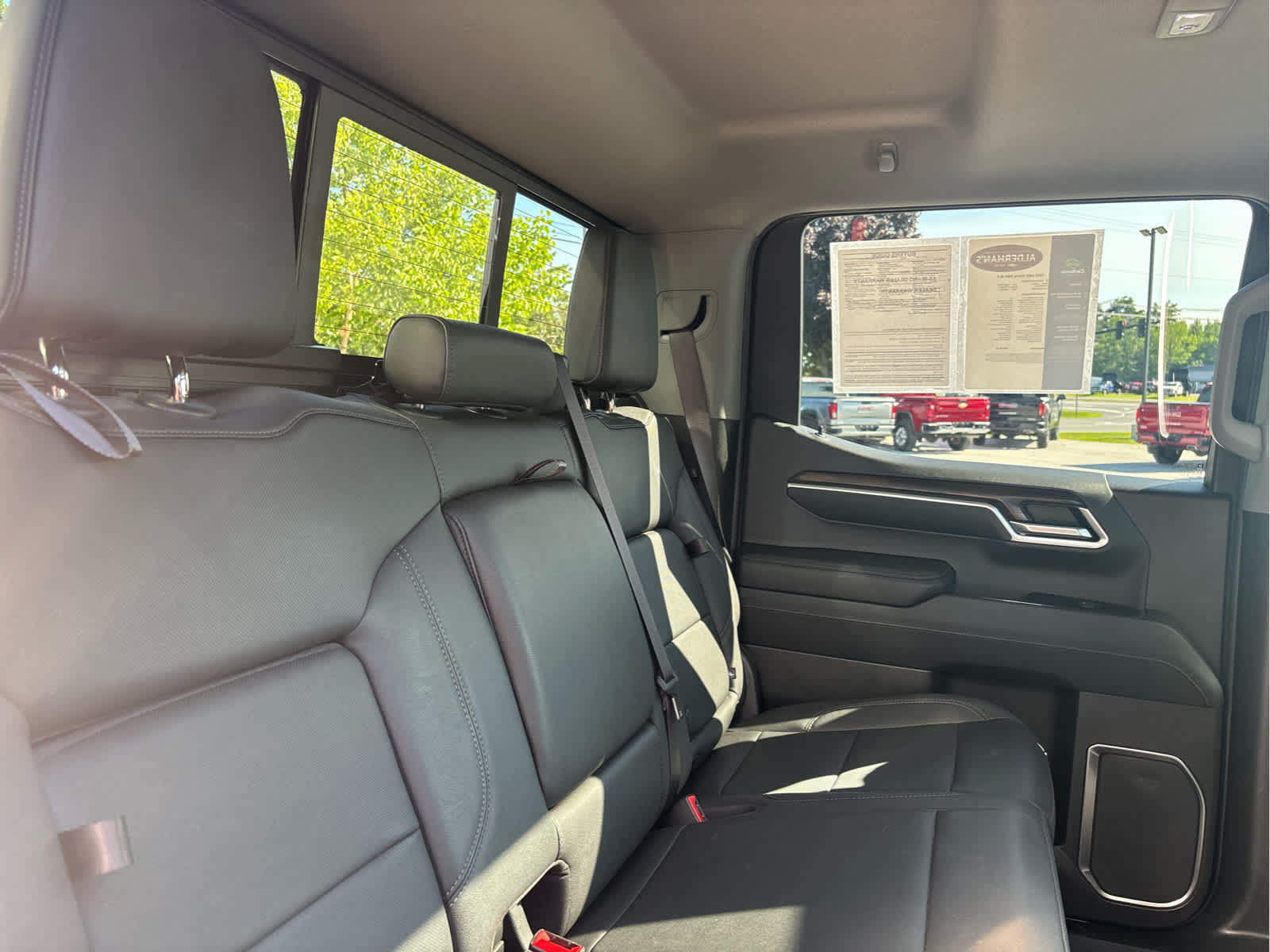 2022 GMC Sierra 1500 SLT - Photo 25