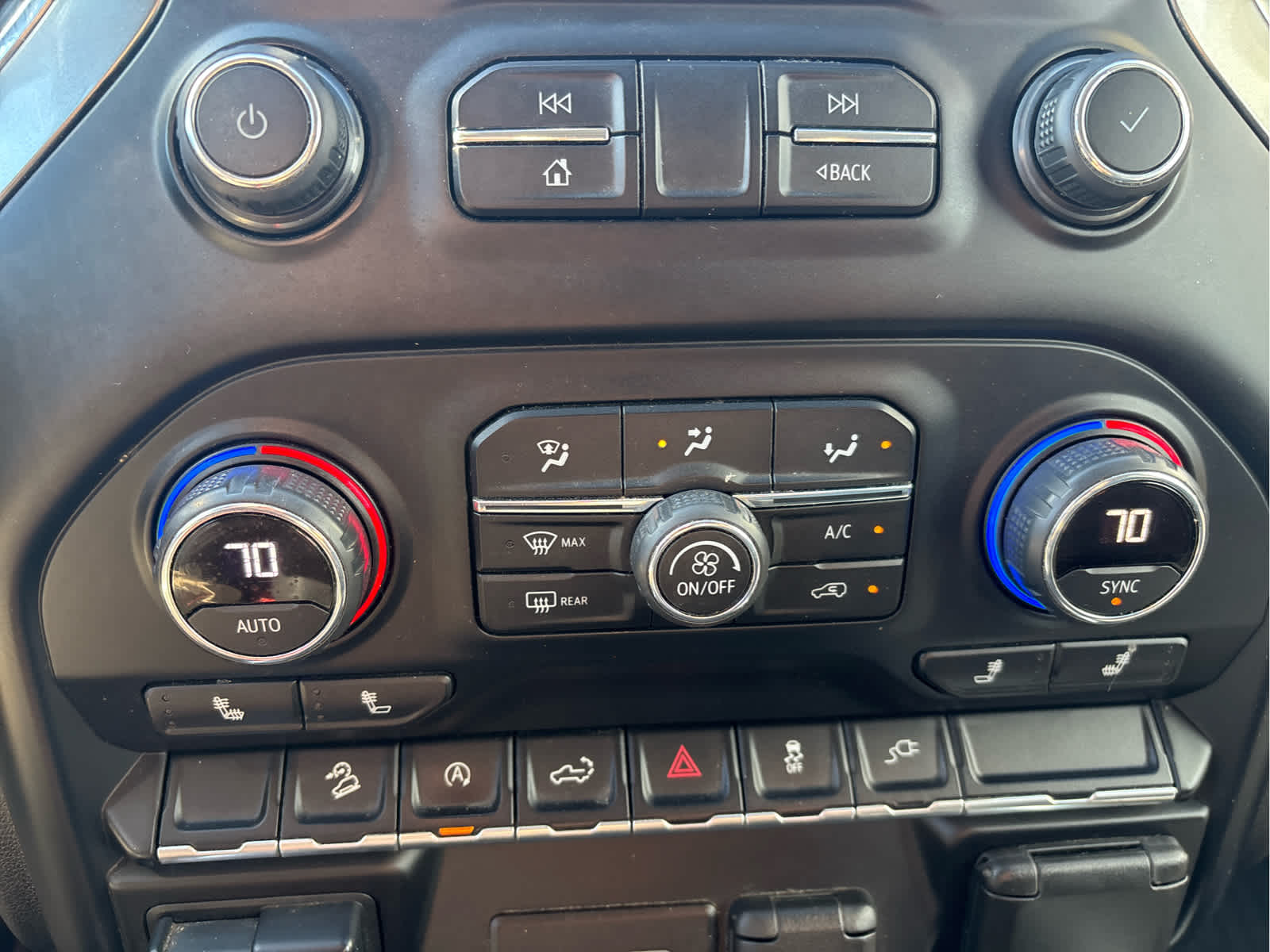 2021 Chevrolet Silverado 1500 LT Trail Boss - Photo 16
