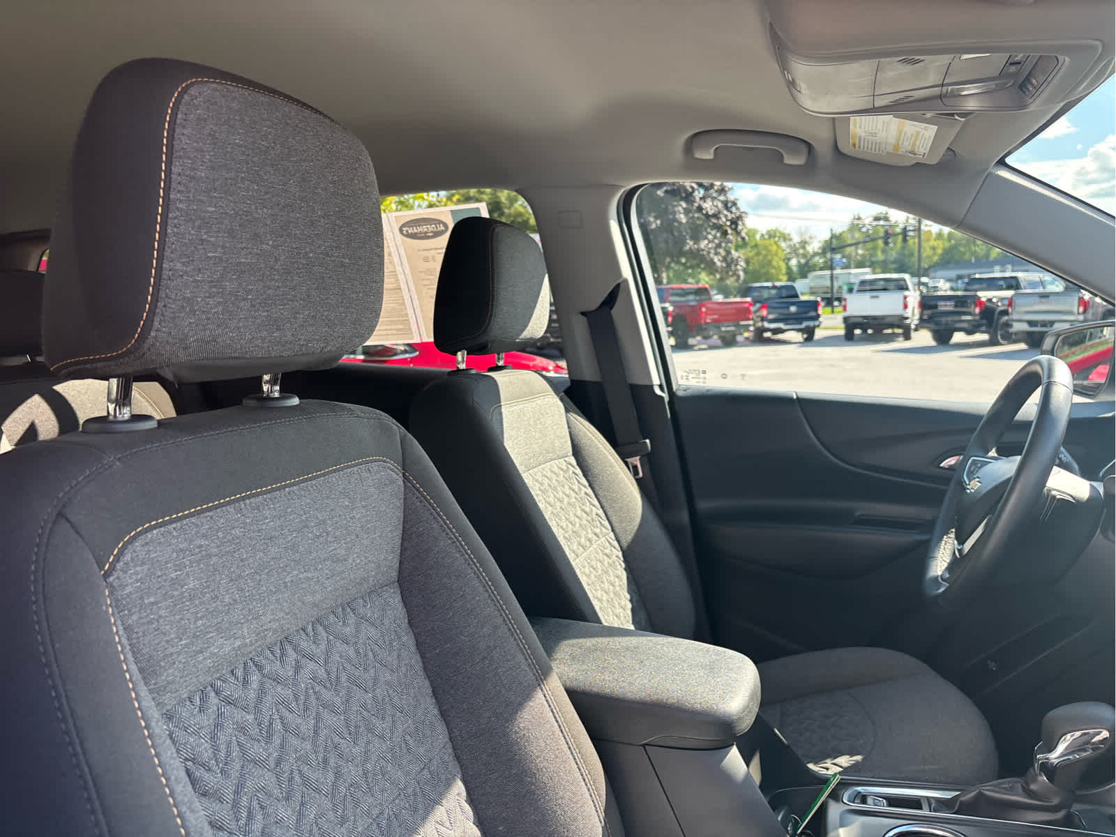 2024 Chevrolet Equinox LT - Photo 26