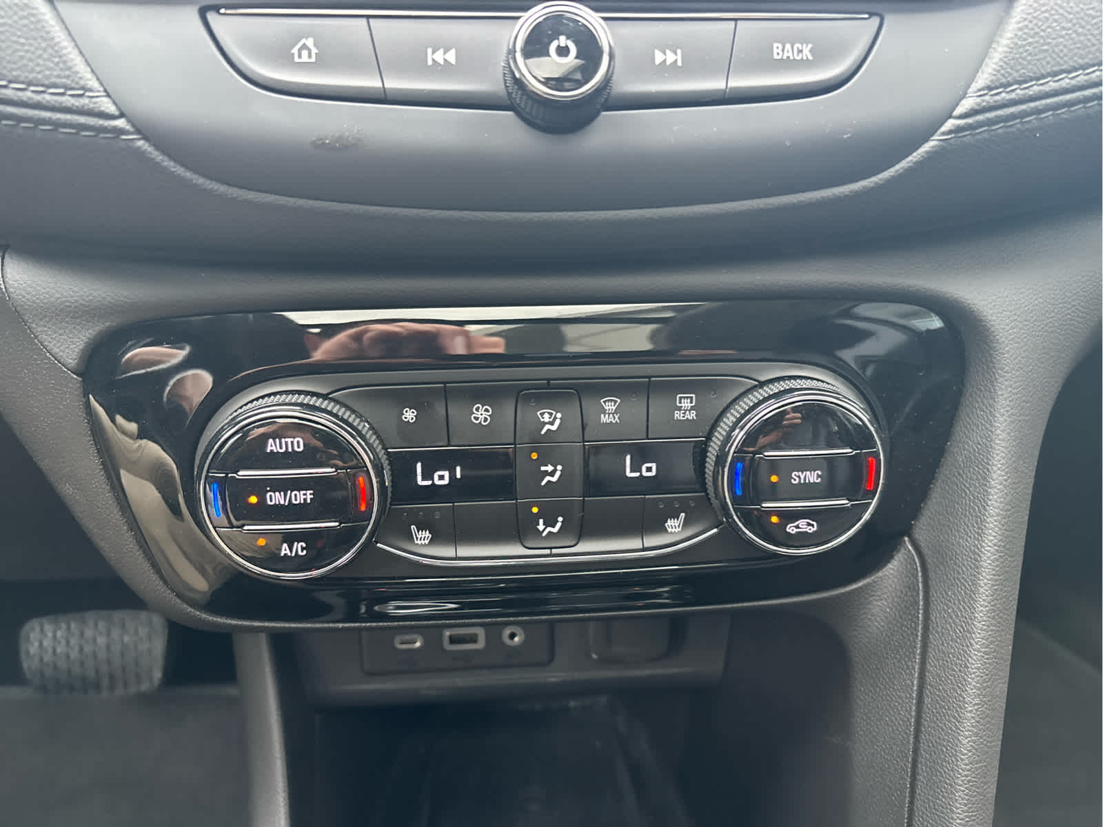 2023 Buick Encore GX Essence - Photo 16