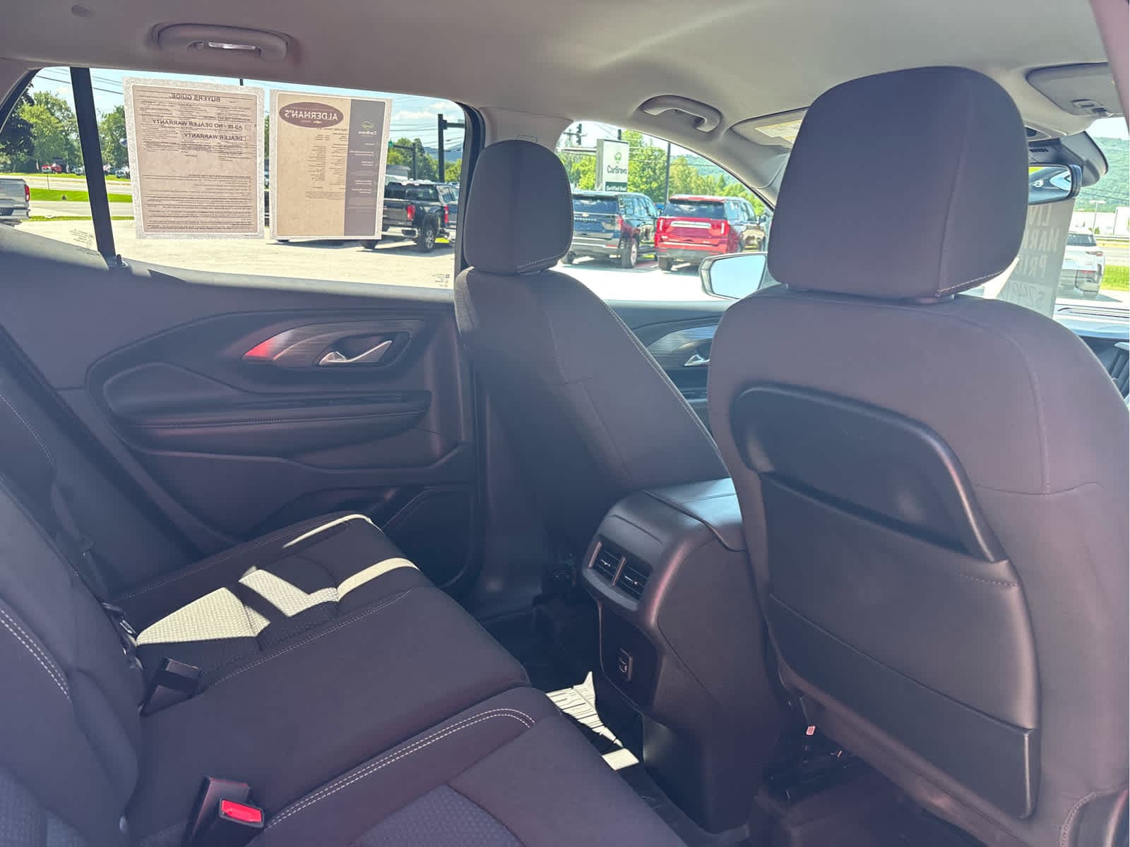 2024 GMC Terrain SLE - Photo 24