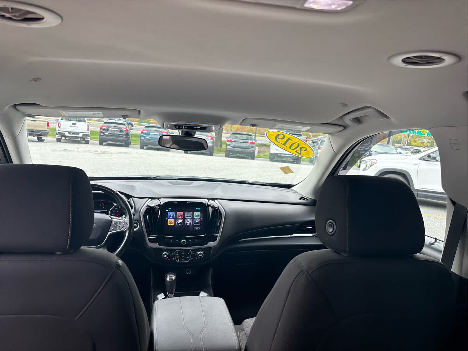 2019 Chevrolet Traverse 1LT - Photo 24