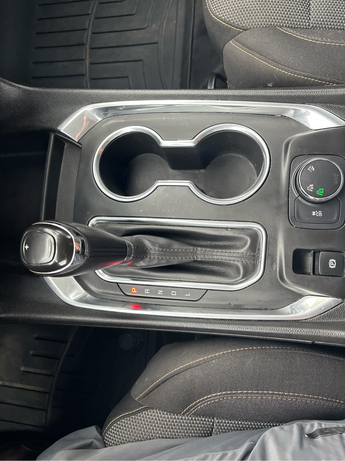 2019 Chevrolet Traverse 1LT - Photo 17