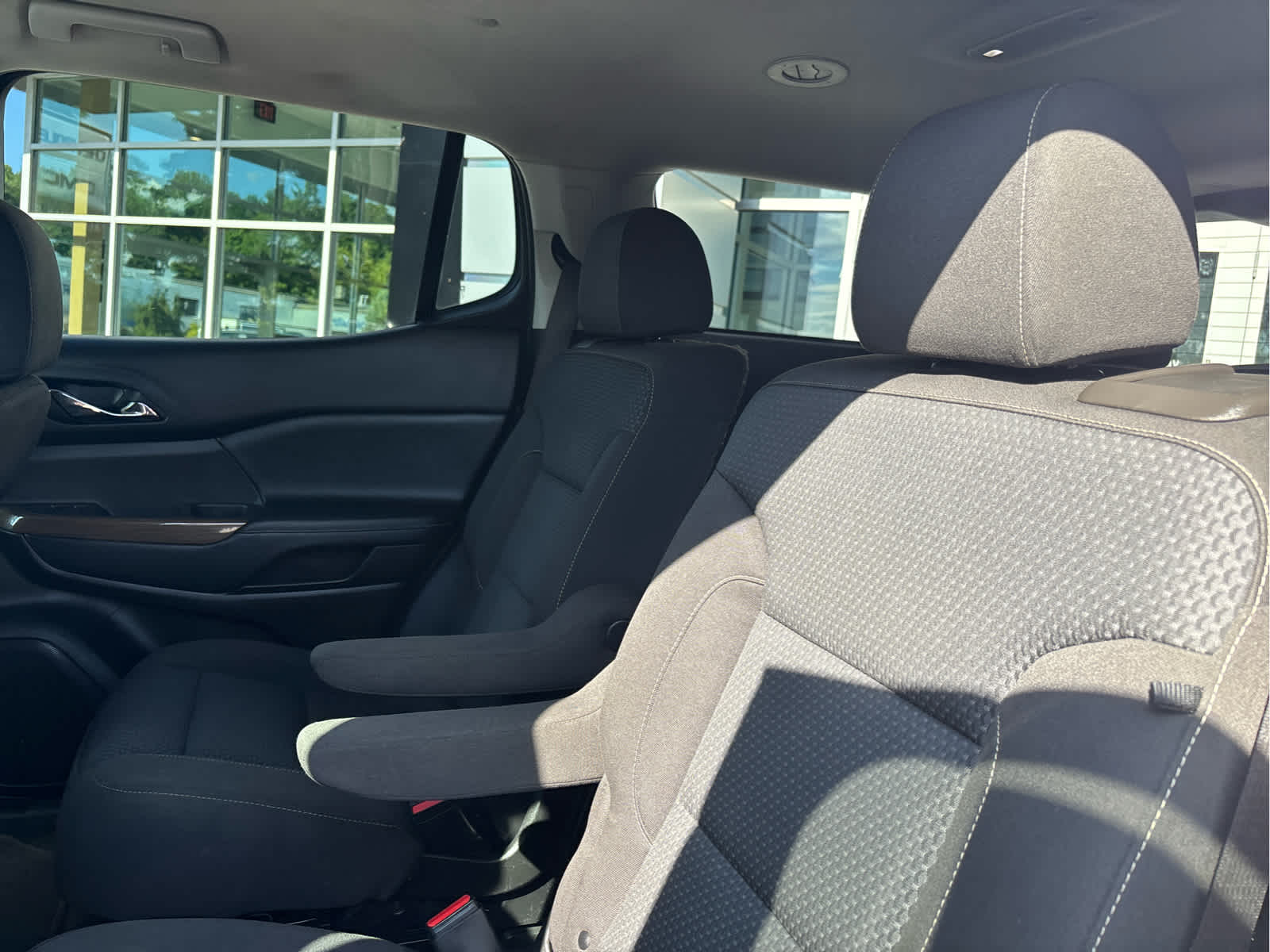 2020 GMC Acadia SLE - Photo 21