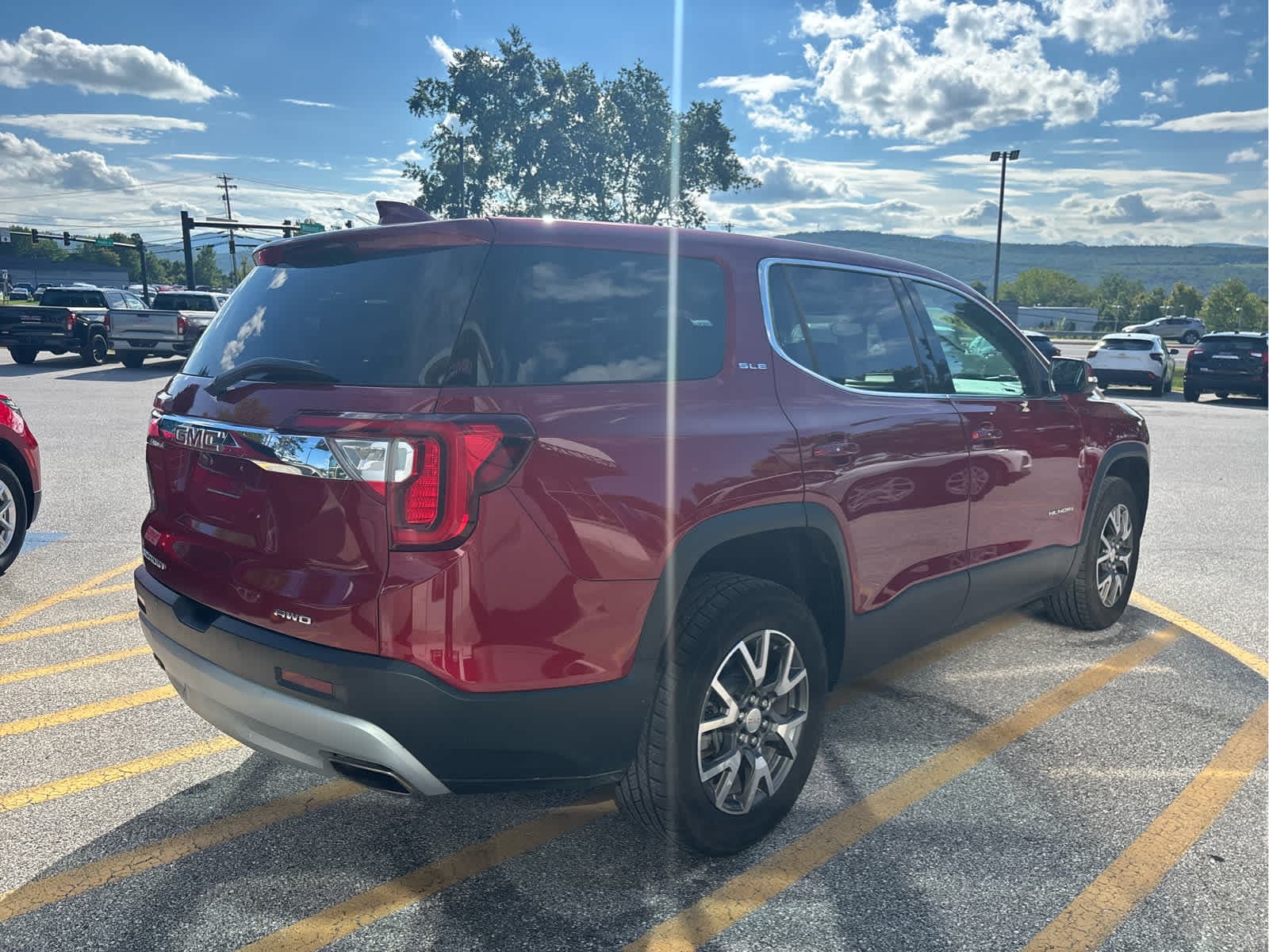 2020 GMC Acadia SLE - Photo 7