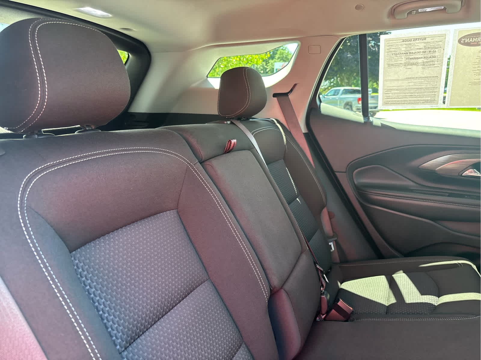 2024 GMC Terrain SLE - Photo 25