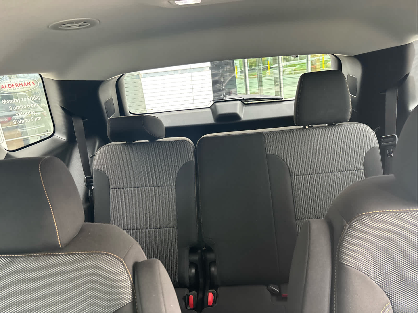 2019 Chevrolet Traverse 1LT - Photo 23
