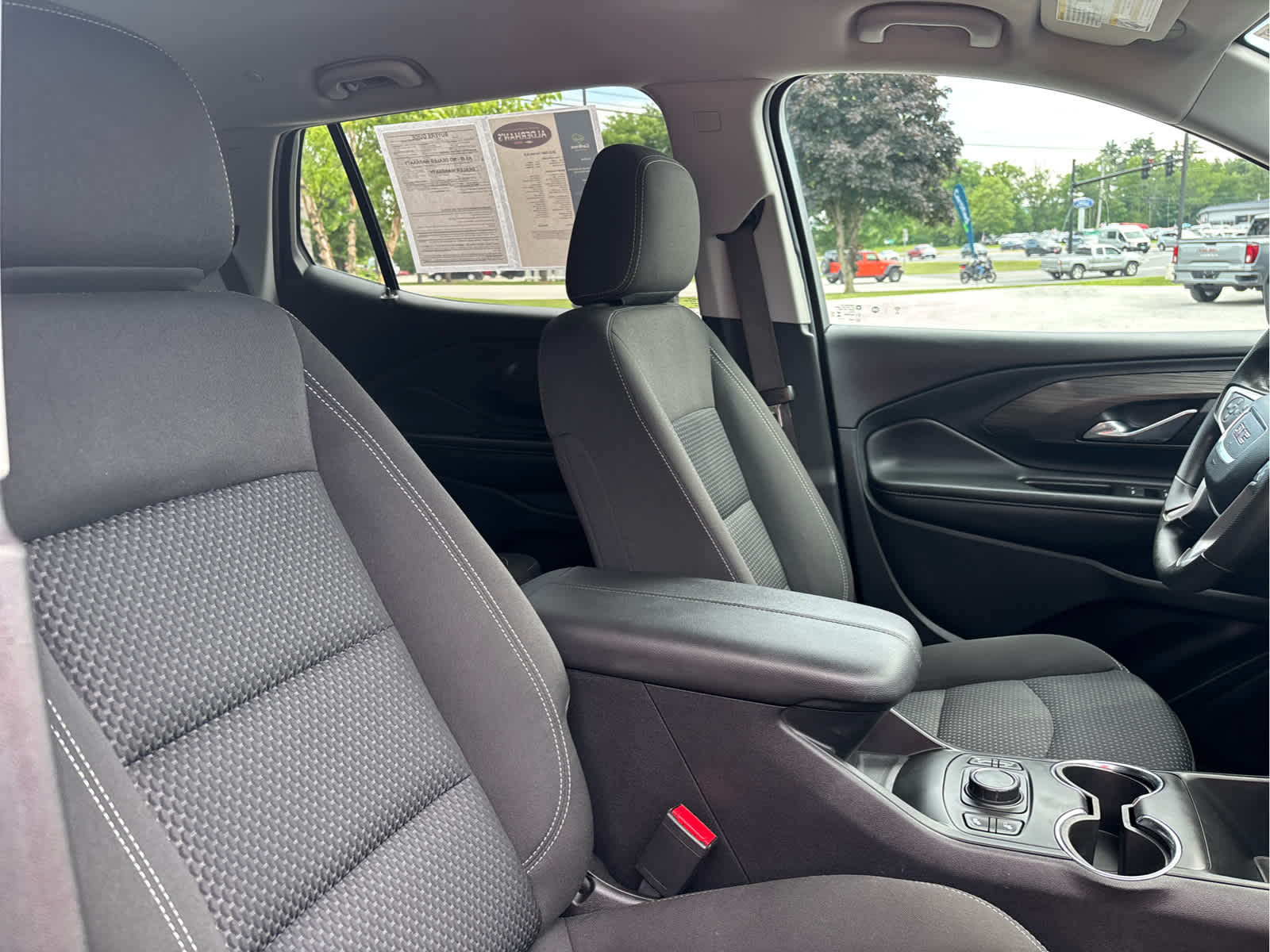 2023 GMC Terrain SLE - Photo 26