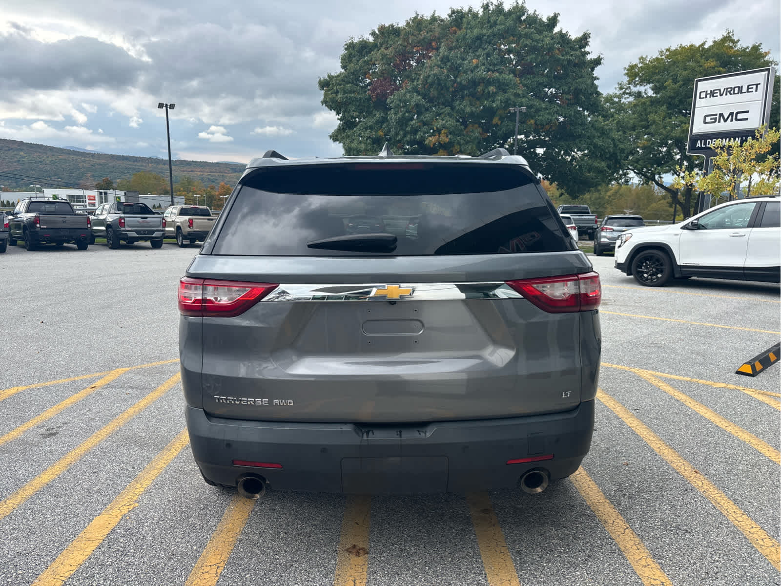2019 Chevrolet Traverse 1LT - Photo 6