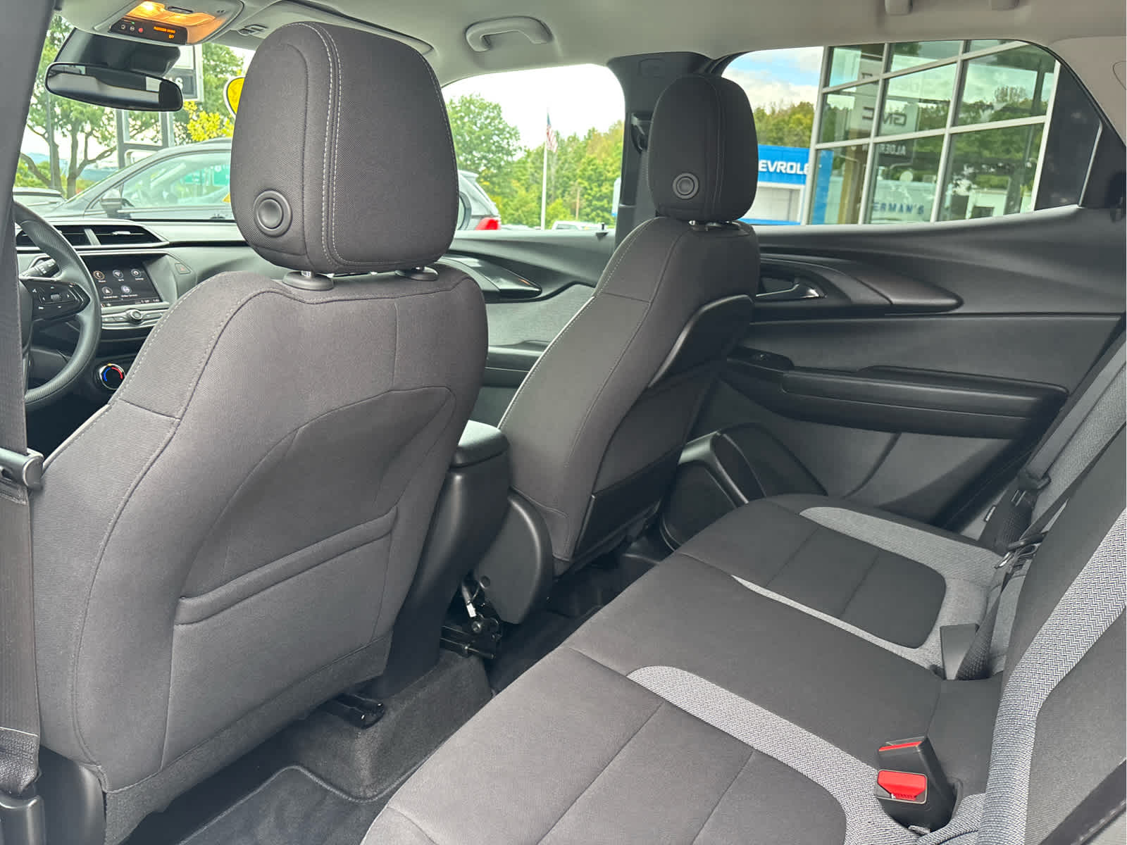 2023 Chevrolet TrailBlazer LT - Photo 21