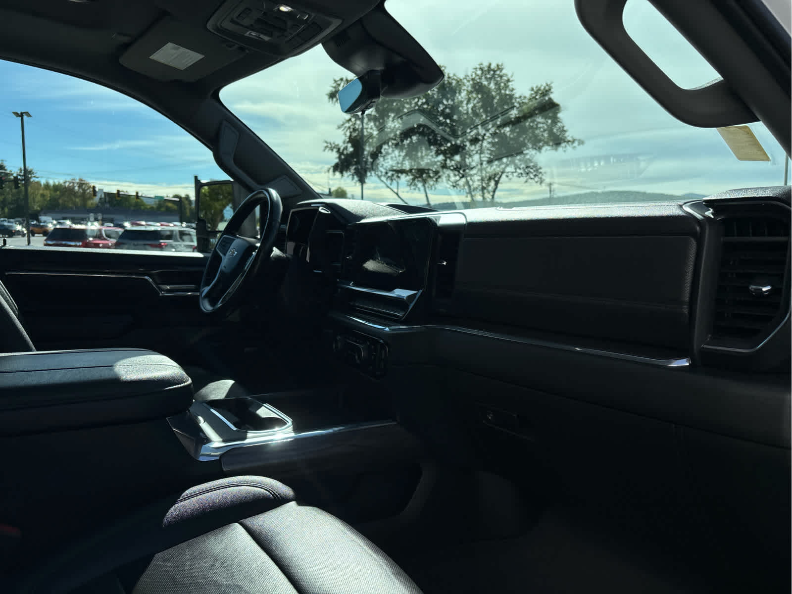 2024 Chevrolet Silverado 3500HD LTZ - Photo 27
