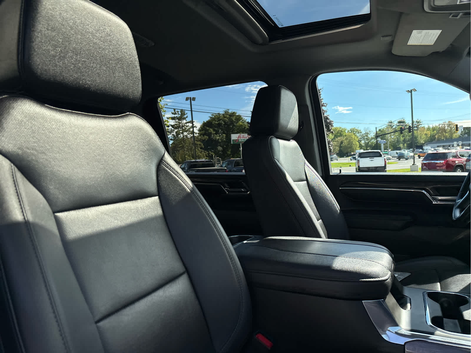 2024 Chevrolet Silverado 3500HD LTZ - Photo 28