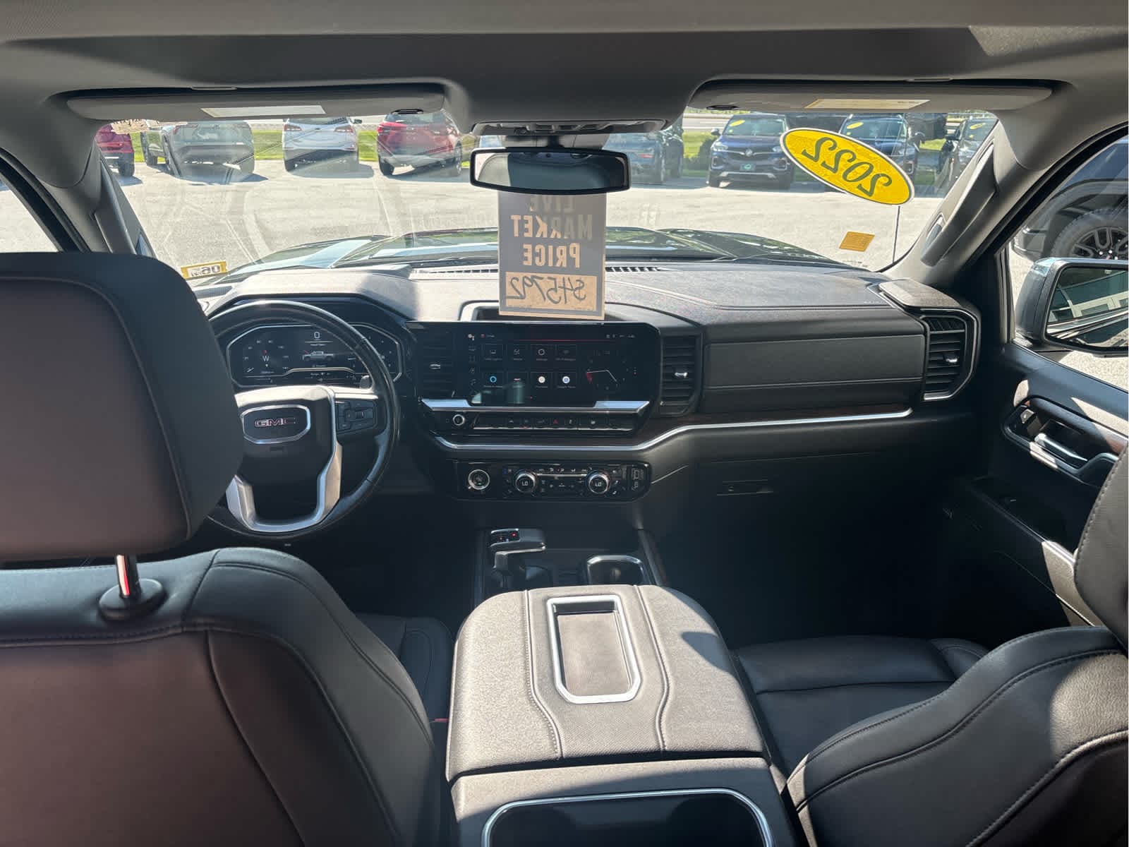 2022 GMC Sierra 1500 SLT - Photo 23