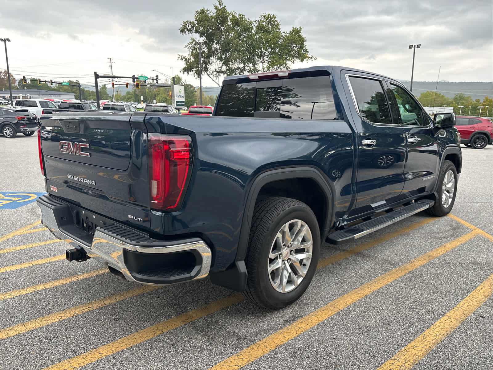 2022 GMC Sierra 1500 Limited SLT - Photo 8