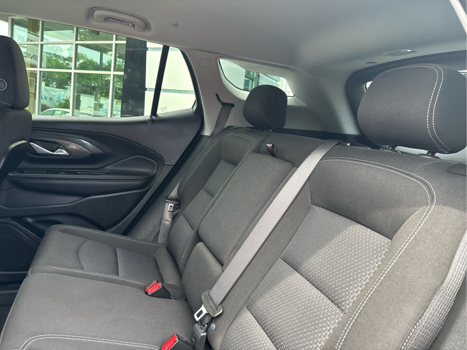 2023 GMC Terrain SLE - Photo 21