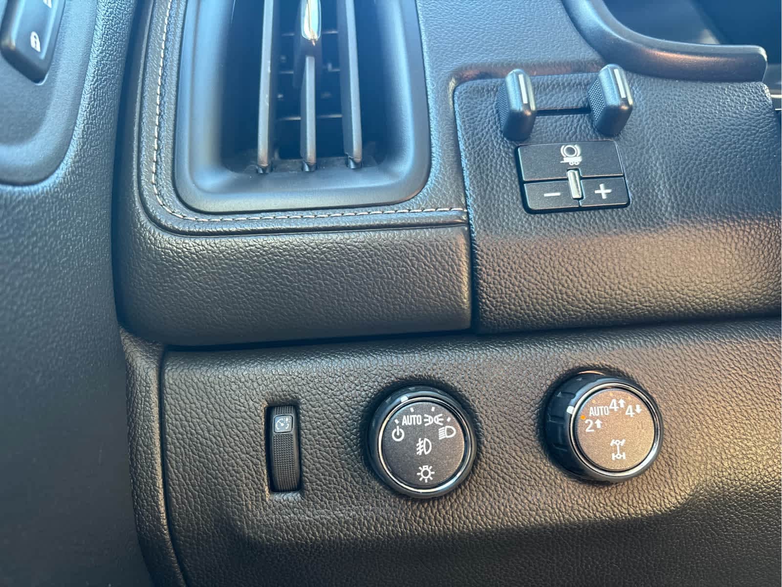 2022 GMC Canyon Elevation - Photo 17
