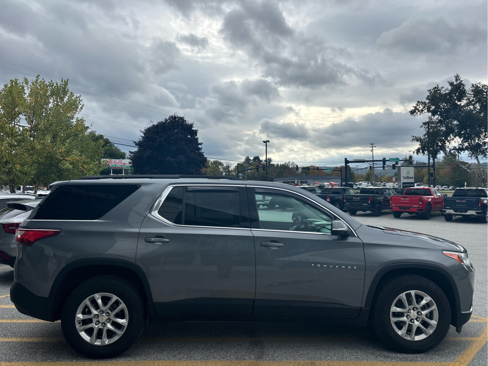 2019 Chevrolet Traverse 1LT - Photo 9